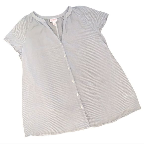 ISABEL MATERNITY SHORT SLEEVE BUTTON DOWN BLOUSE | DOES NOT INCLUDE A BELT - Picture 3 of 5